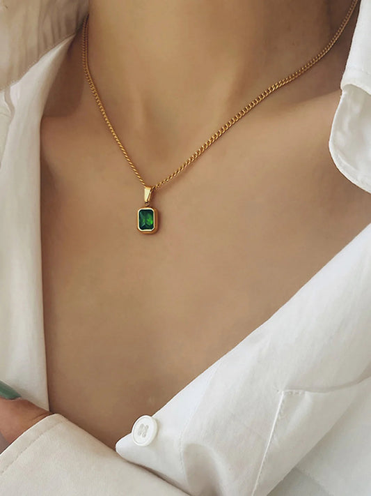 Spring Green Pendant Necklace